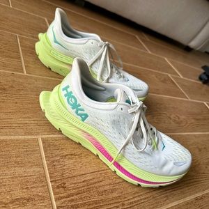 Womens Hoka Kawana Running Shoe